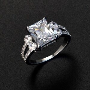 *GRECIA* Silver x Zircon Fashion Ring Size 9